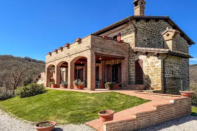 Image de Magnifique appartement à Gubbio avec.