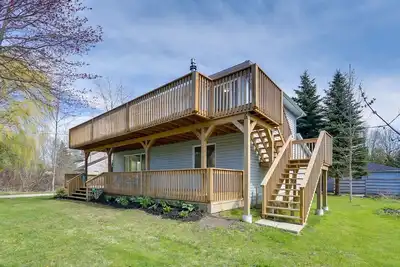 Image de Private Beach access and dozens of 5-star reviews! Stunning 7 bedrooms!