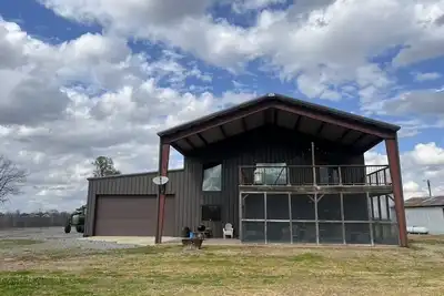 Image de Charming farmhouse with 7 bedrooms and WiFi, Ac in beautiful England.