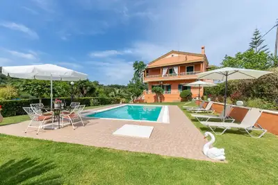 Image de Appartement de vacances \"Even Ezer\" avec vue sur la mer, piscine privée et Wi-Fi