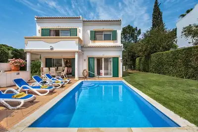 Image de Villa \"Mng Elliott 50\" avec piscine privée et Wi-Fi