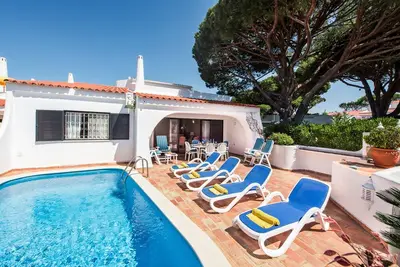 Image de Villa \"Mng Elliott 25\" avec piscine privée et Wi-Fi