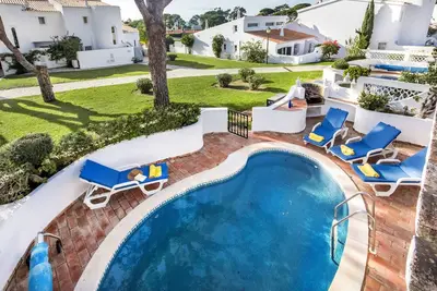 Image de Villa \"Mng Elliott 72\" avec piscine privée et Wi-Fi