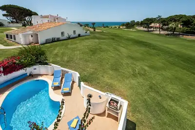 Image de Villa \"Mng Elliott 51\" avec vue sur la mer, piscine privée et Wi-Fi