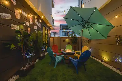 Image de 4br /2023 Brandnew House｜Mini Golf｜Sauna｜Fire Pit｜15 minutes to Disney