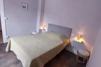 Image de Agréable gîte de vacances proche de la Roque gageac. Animaux non autorisés.