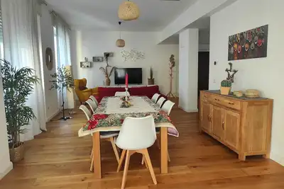 Image de Victory House Cin It092009c2000r0681