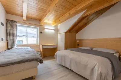 Image de Chalet Butterfly 3