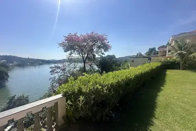 Chácara para Temporada em Igaratá com acesso à Represa