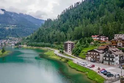 Image de Condominio al Lago