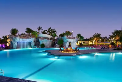 Image de Cozy 3-bedroom bungalow, pool, stunning amenities, in brilliant Estero