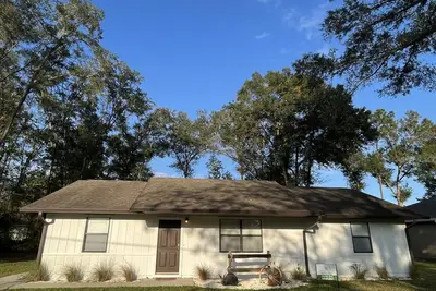 Image de Charming 3-bedroom house in welcoming Ocala, minutes from Wec
