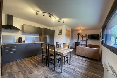 Image de Chalet 5* à La Bresse avec vue incomparable et calme garanti.