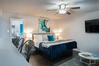 Image de Your Montrose Studios! Sleeps 62/31br/31ba/25pa ⭐️⭐️⭐️⭐️⭐️