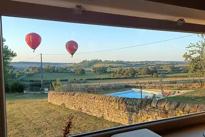 Image de Maison de vacances à la campagne, au cœur du bocage charolais, très belle vue.