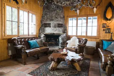 Image de \"Enjoy a Relaxing Escape in Chalet Theresia: Nature at Your Doorstep! \"