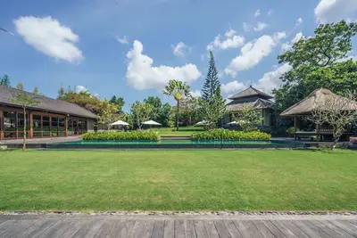 Image de Luxury spacious 7 bedrooms villa in Kerobokan near Canggu