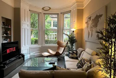Image de Elegant 2bed-Central Edinburgh -by Holiday Homes