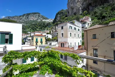Image de Casa Pergamena, con terrazza e nel Centro storico di Amalfi