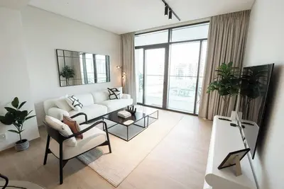 Image de A Petit Palais by the canal… Where you embrace sophistication, comfort, and convenience!