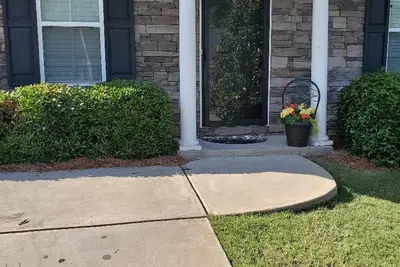 Image de Awesome 2 bedroom/2 bathroom townhome less than a mile from the golf course! ! \n