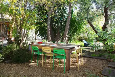 Image de Maison avec Piscine & Jardin à Marseille