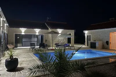 Image de Charming villa with 3 bedrooms, outdoor gym, sauna, heated pool, bicycles. . . .