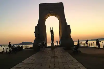 Image de \"La Baigneuse\" - Vallon des Auffes