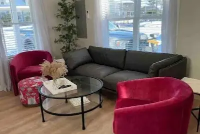 Image de Newly renovated cottage