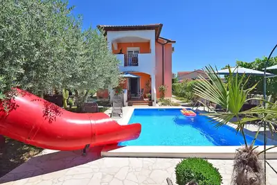 Image de Vila for 12 persons, private pool, wi-fi, parking, 5 bedrooms