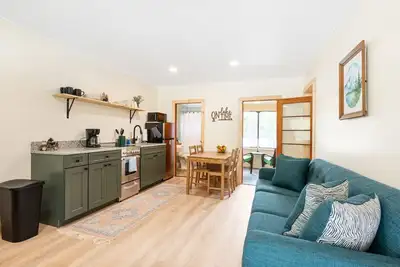 Squam waterfront 2 bed 2 bath (Suite 8)