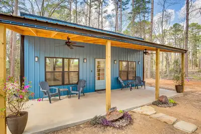Image de Winnsboro Barndominium w/ Fire Pit & Large Deck!