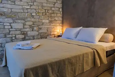 Image de Hideaway in Damouchari Suite with private access to the sea