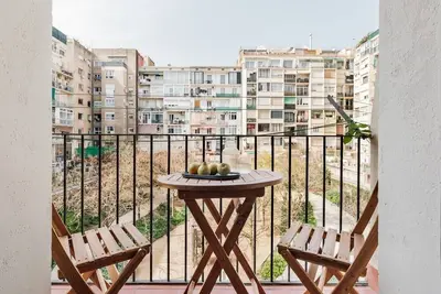 Image de Nil - 2 bedrooms and balcony in Eixample esquerra