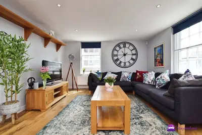 Image de Queens House 2 bed City Centre Apt- Stayseekers