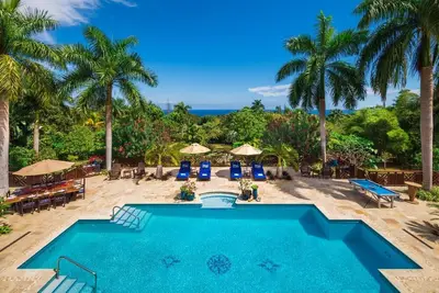 Image de Jubilation in Montego Bay by Personal Villas - Magnificent Classy Living