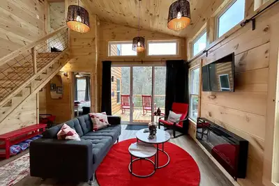 Image de Belle Vue Lookout • Hot Tub + Stunning Rrg Views | Close to Nada Tunnel & all the best hiking the Gorge has to offer!