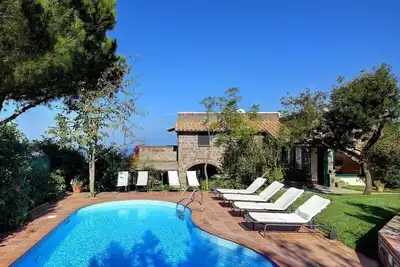 Image de Fondo Turiello –  Amalfi Coast Authentic Villa with Pool by Feeling Italy