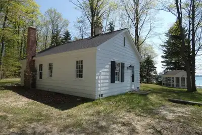 Image de South Cottage on Torch Lake