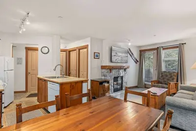 Image de Whistler Lost Lake Lodge 1 Bedroom #419