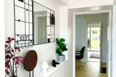 Image de Bicester Entire 5 double bedroom detached house free Parking Wifi Netflix Piano