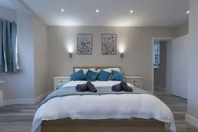 Image de Luxury 3-Bed Apartment in Willesden