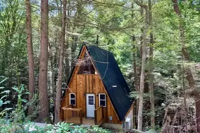 Image de Overlook Oasis! Rrg, A-frame Cabin, New Hot Tub, Grill! Pet friendly