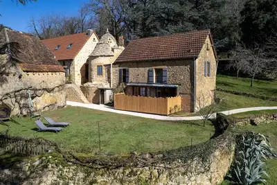 Image de Gîte de Charme Dans une Ancienne Métairie \"La Grotte\"