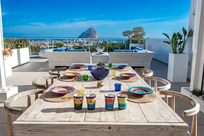 Image de Casa Costa Calpe, appartement contemporain avec un incroyable rooftop de 140 m2, Ă Calpe.