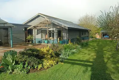 Image de Quiet spacious open plan studio bungalow in the heart of Norfolk countryside.