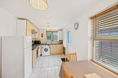 Image de Cosy urban 2 bed flat in Tottenham Hale, sleeps 5