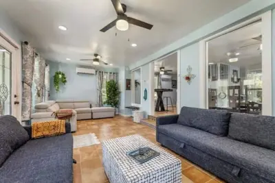 Image de Lakefront Retreat Private Dock and Bonus Guest House