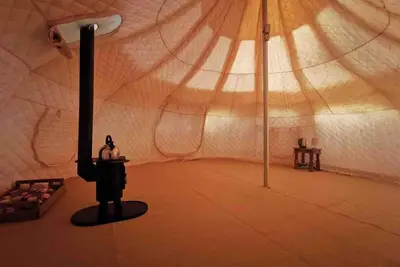 Image de Tente-Salle de bain partagée-Budget-Vue sur Piscine-Unfurnished Byob Lotus