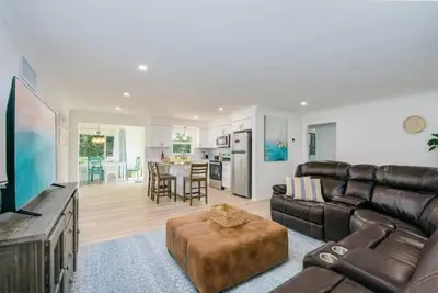 Image de Relaxing pool, Elegant and Fun vacation home!